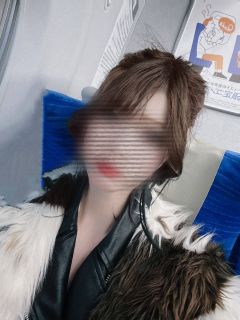 神戸三宮あき【モデル級容姿現役女性エステシャン】