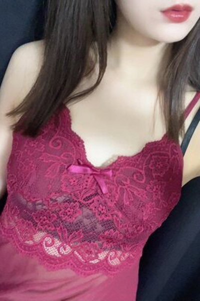 綾瀬 (30) T160 B86 W56 H84