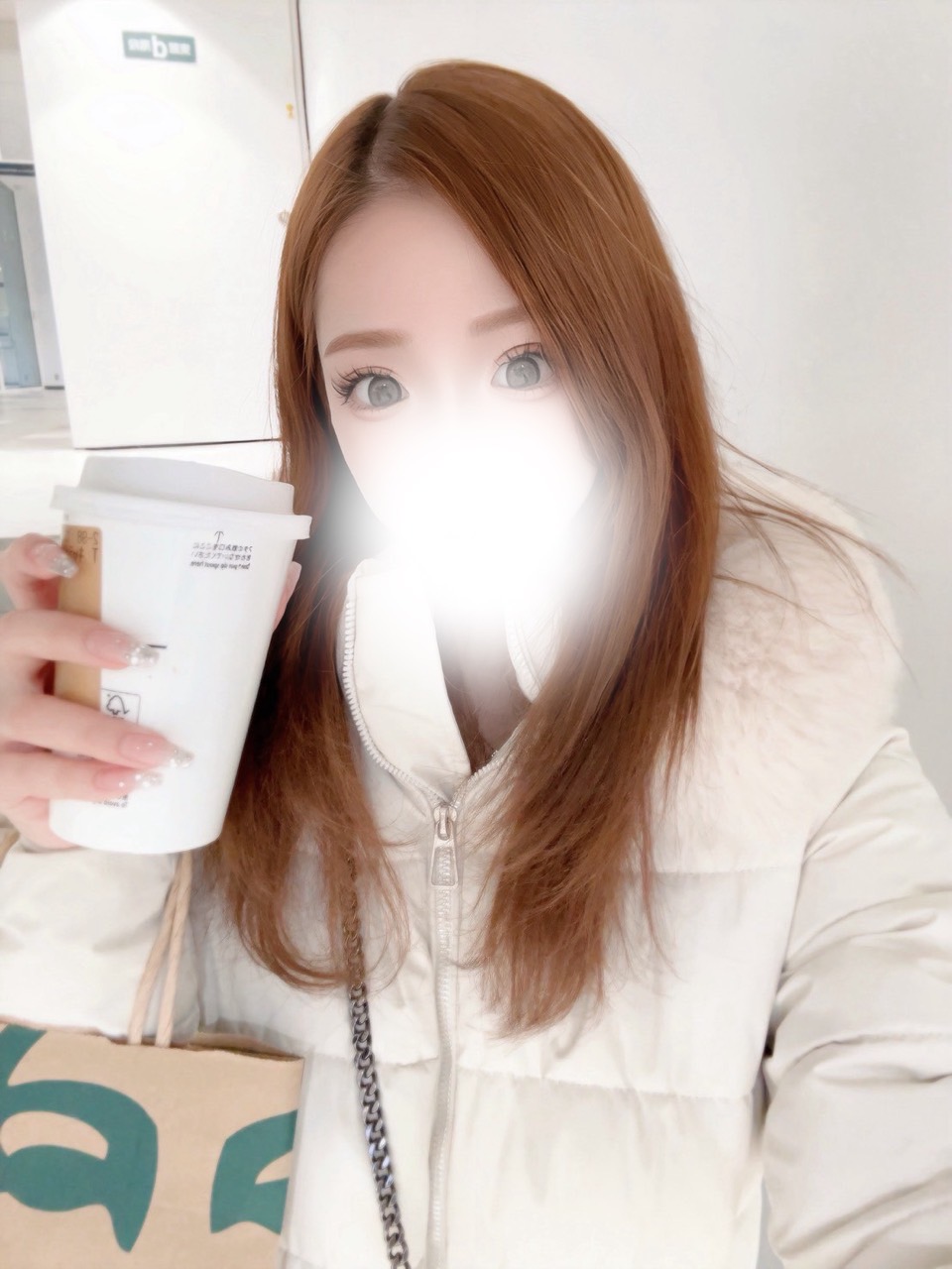 Amoureux(アムアージュ)