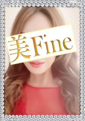 優美な大人女子　～美Fine～|佐伯りか