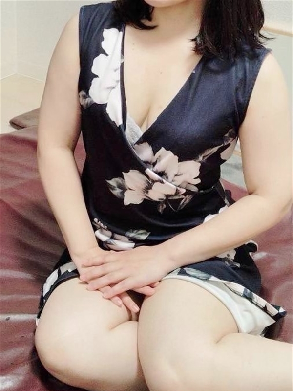 Mrs.Flower Spa 名古屋(伏見ルーム)|前田～マエダ～