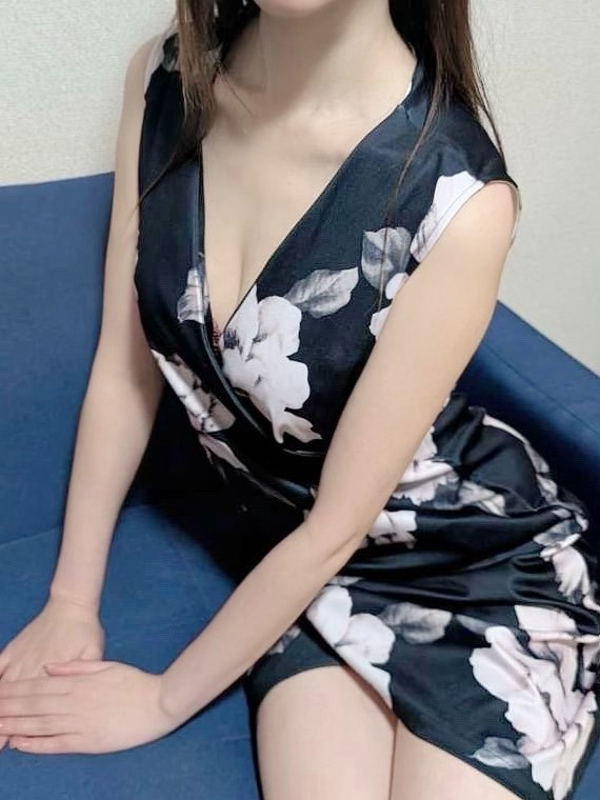 Mrs.Flower Spa 名古屋(名駅ルーム)|葵～アオイ～