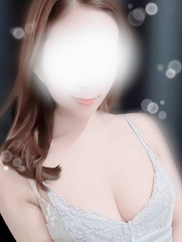 Pure White〜ピュアホワイト【京都】|西野 ななみ