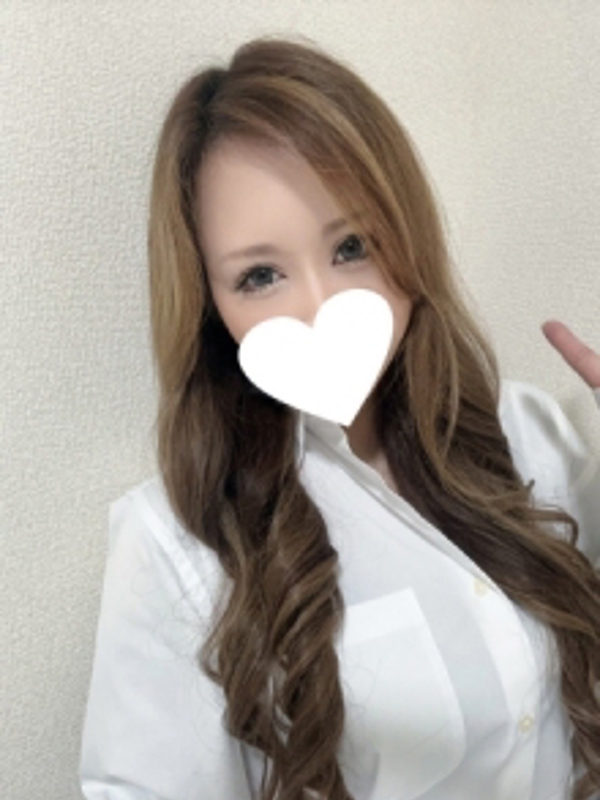 ミセス暁 栄店|竹内 つばき