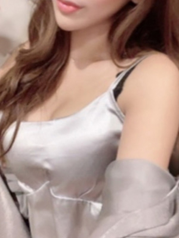 プラチナム東京|美波みな