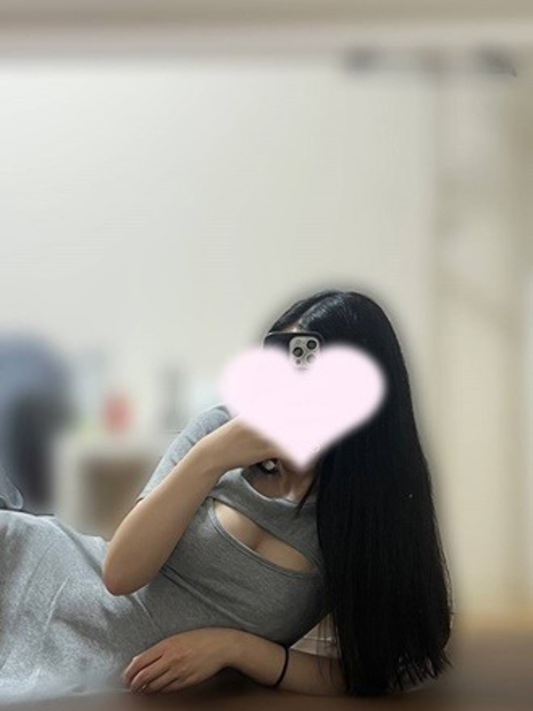 First-ファースト|れな