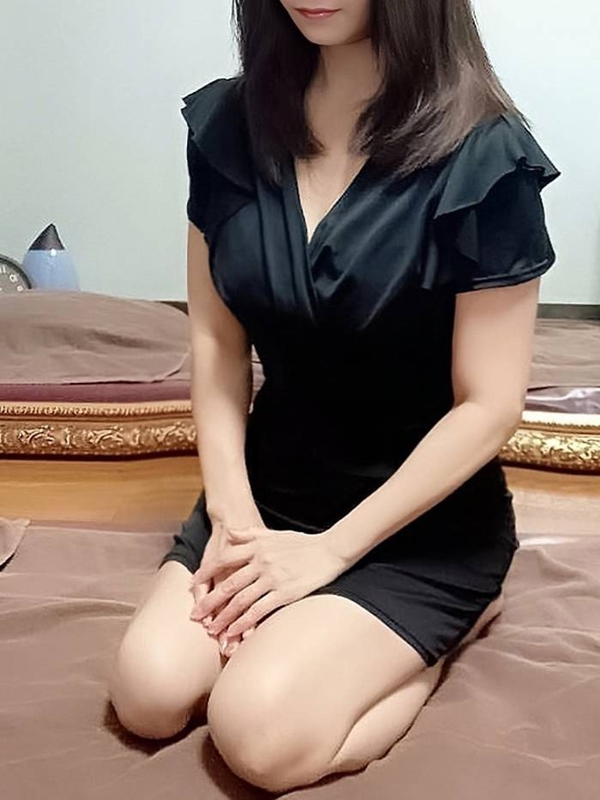 MADAME聖子　金山店