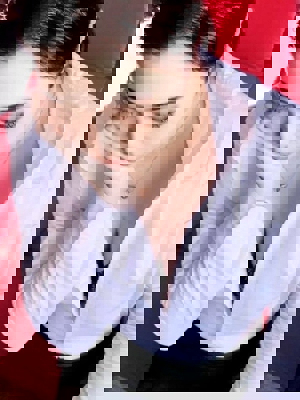 秘書の薫り|三島　はづき