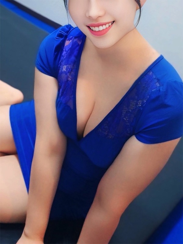 堺筋本町 北新地 新大阪メンズエステ　こころのゆりかご 堺筋本町店|藍～あい～