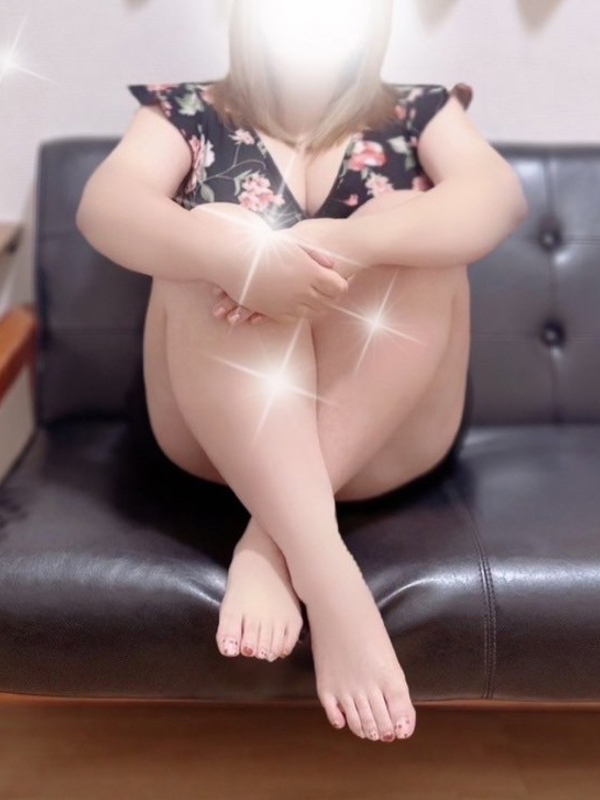 俺のツボ～癒しの女神たち|もも