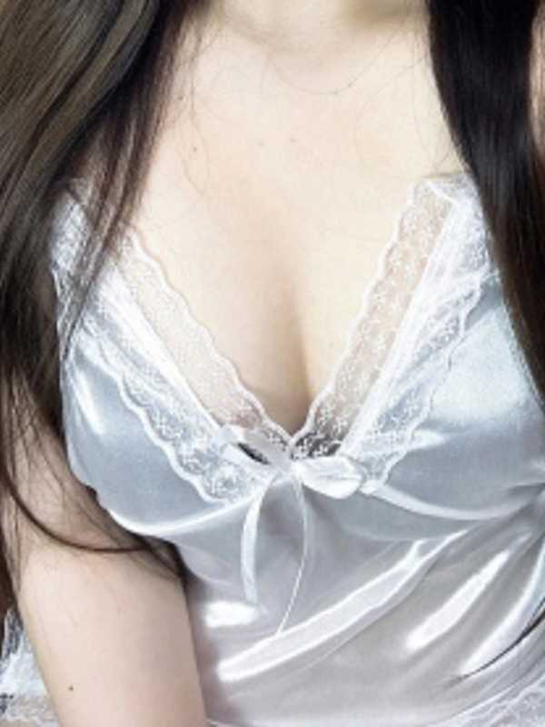 GOLD WAGON栄-ゴールドワゴン|るる【F】