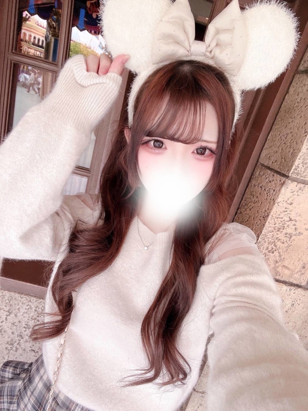 Amoureux（アムアージュ）|苺もえ