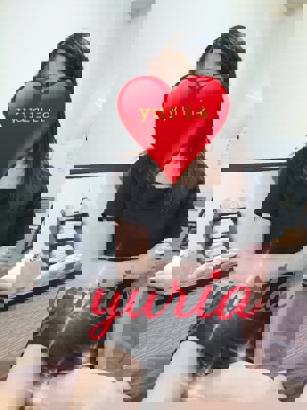 LUXURYSALON VISAGE〜ラグジュアリーサロンヴィサージュ|ゆりあ20代前半