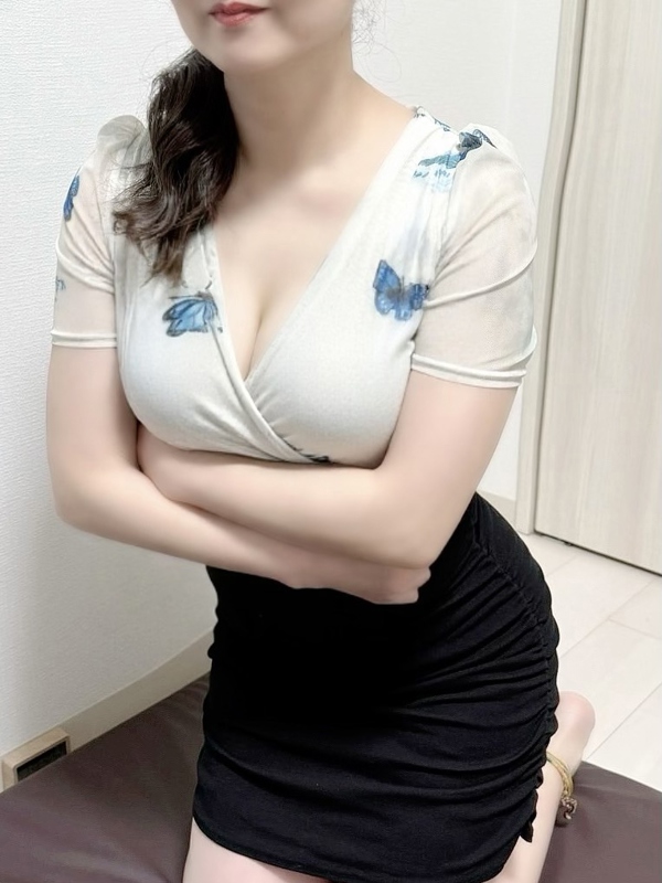 Mrs.Merci SPA～ミセスメルシースパ|紅葉(もみじ）