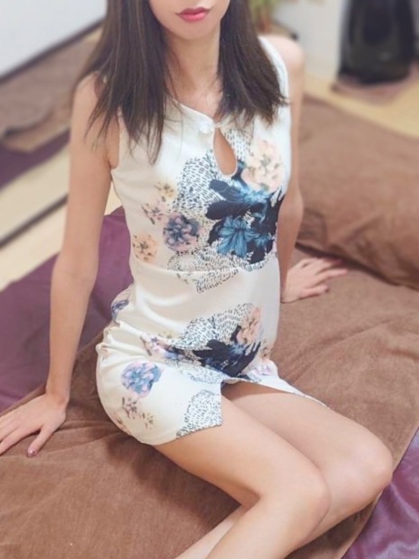 SECRET ROOM ひまわり〜シークレットルームヒマワリ　梅田店