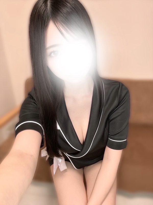 LUXENTIQUEラグザンティーク 新横浜ルーム|須藤にこ