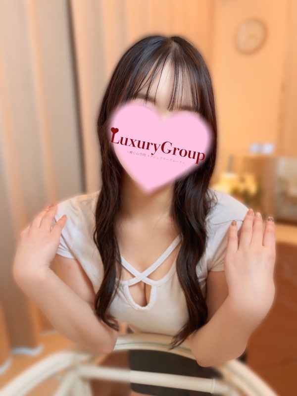 上野ラグジュアリー|ありす