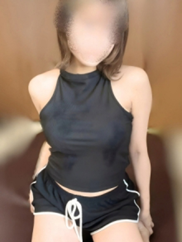 ミセス暁 伏見店|鈴木 めう