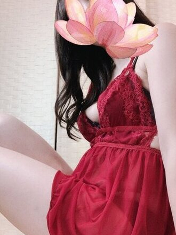 ミセスの吐息SPA|岡田