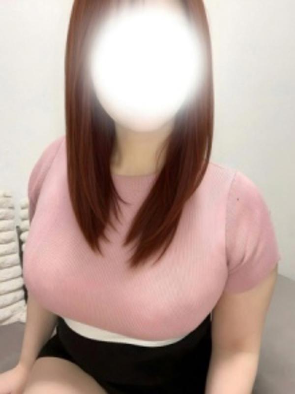 ミセス暁 伏見店|北川 りり