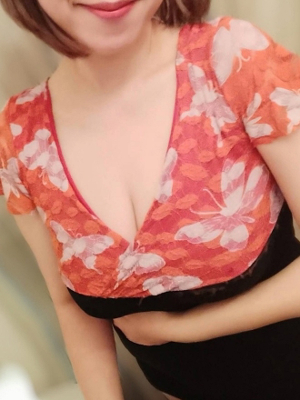 Papillon-パピヨン-＆MADAMEPapillon-マダムパピヨン-|れい