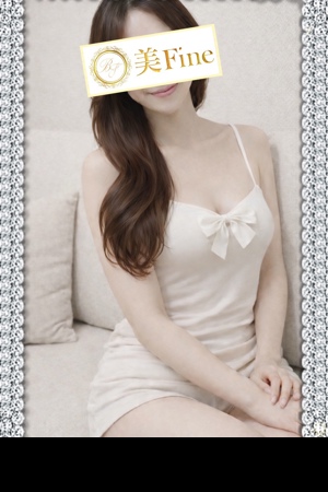 優美な大人女子　～美Fine～|白田あみ