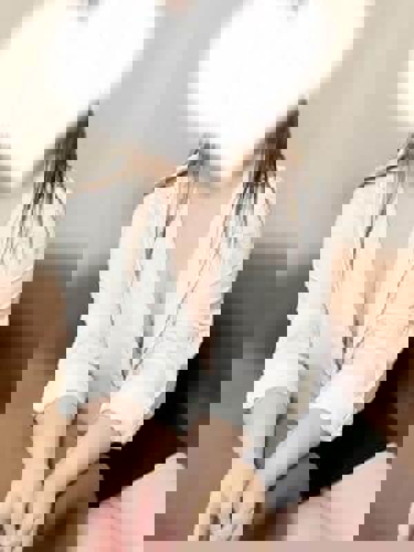 裏妻SPA　栄ルーム2|ひな