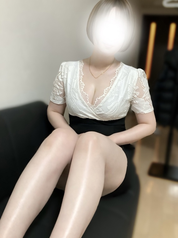 Mrs.Feliciarc（ミセスフェリシアーク）|光~ヒカリ~