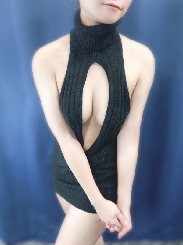 KNIT(ニット)|もな