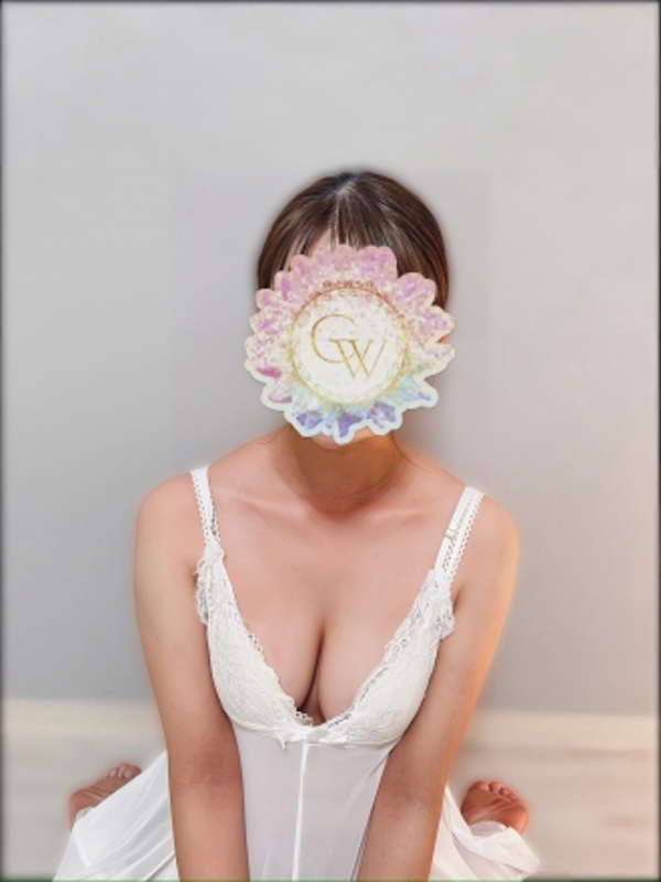 GOLD WAGON名駅-ゴールドワゴン|もも【F】