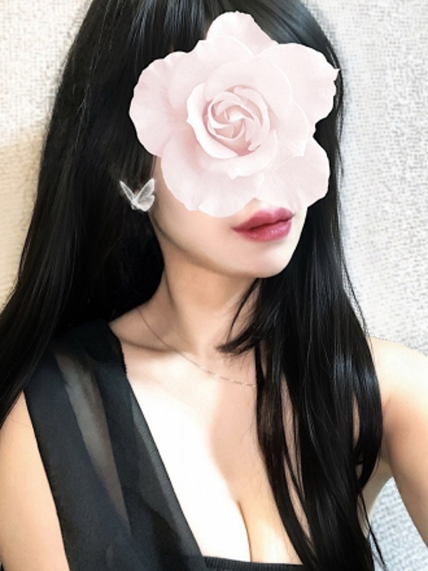 Papillon-パピヨン-＆MADAMEPapillon-マダムパピヨン-|もも