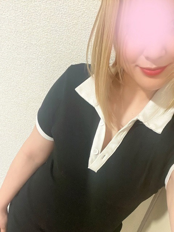 ミセスロマン|えま