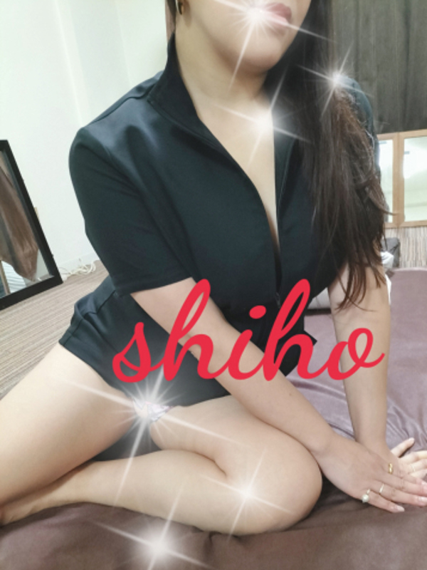 LUXURYSALON VISAGE〜ラグジュアリーサロンヴィサージュ|しほ　30代半ば