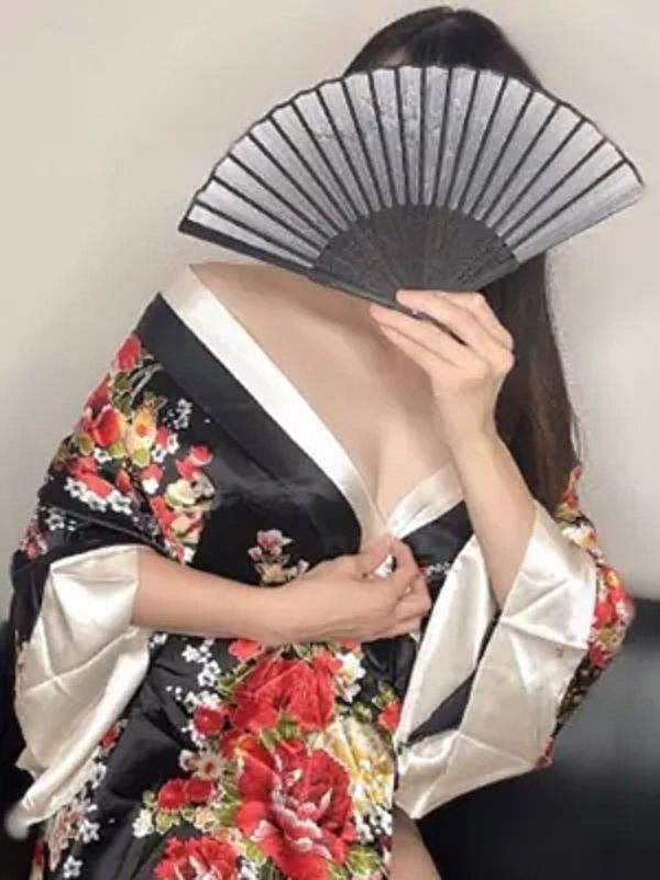 月詠 栄　ツクヨミ|あきな