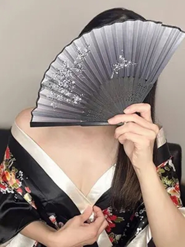 月詠 栄　ツクヨミ|あきな