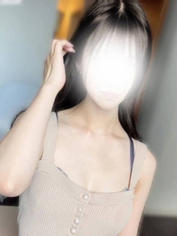 ラグジ名古屋|RIKA
