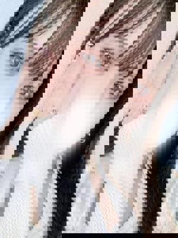 TWICE～トゥワイス|れな