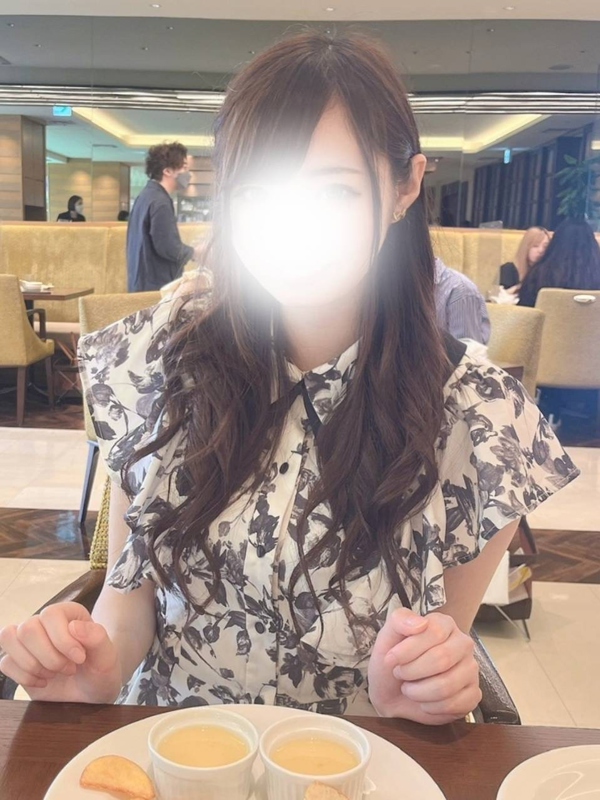 Amoureux（アムアージュ）