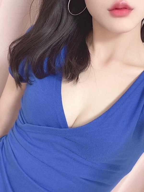 4h〜フォーエイチ〜　新大阪ルーム|岸田なな