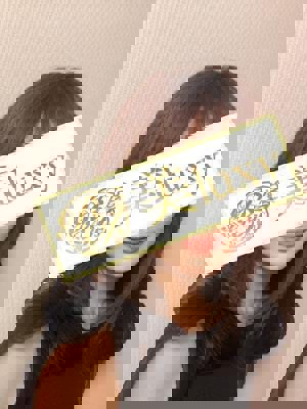 美luxy(美ラグジー)|美月まりな