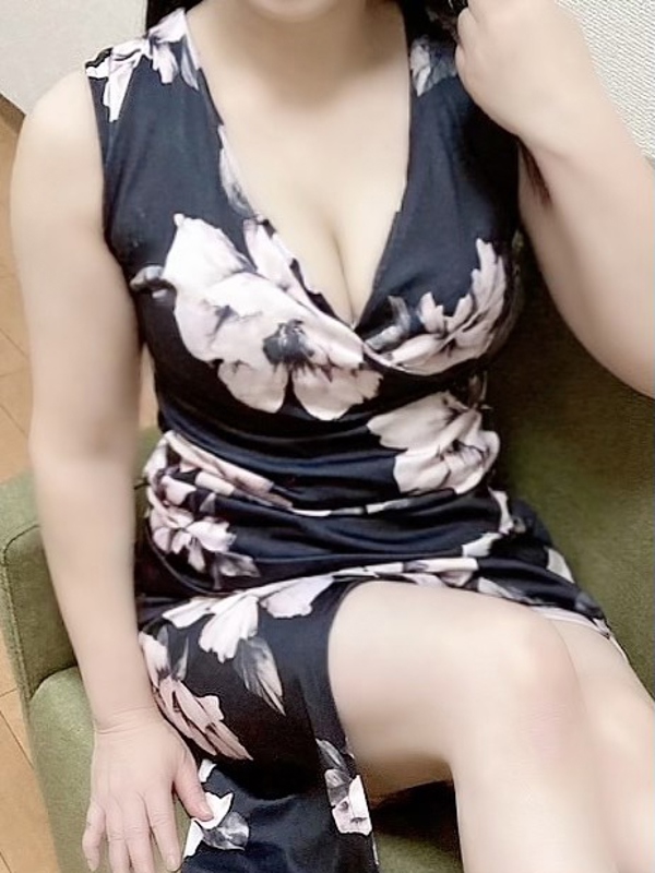 Mrs.Flower Spa 名古屋(金山ルーム)|白咲～シラサキ～