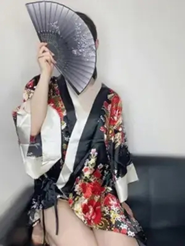 月詠 栄　ツクヨミ|ゆきこ