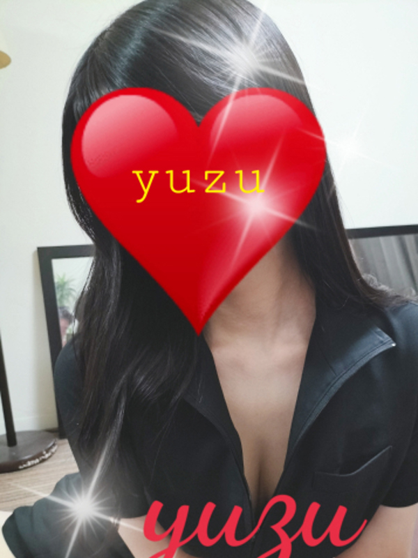 LUXURYSALON VISAGE〜ラグジュアリーサロンヴィサージュ|ゆず 20代半ば