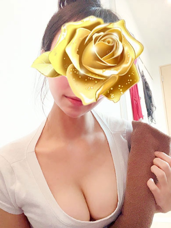 Golden Rose 栄（ゴールデンローズ）