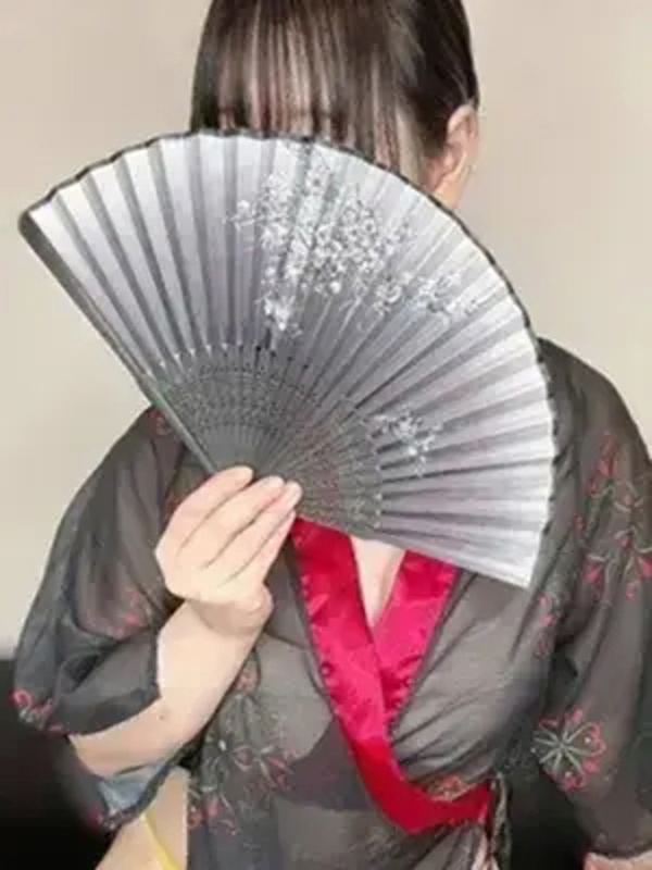 月詠 栄　ツクヨミ|いずみ