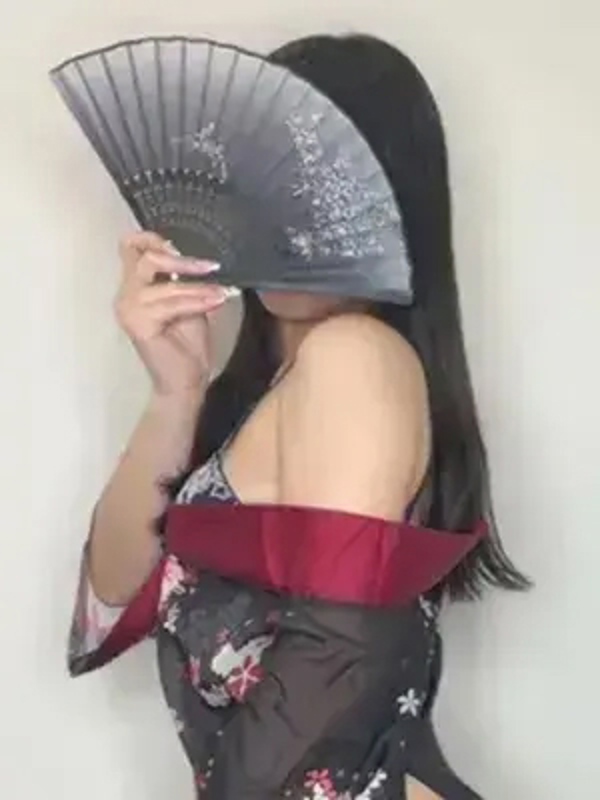 月詠 栄　ツクヨミ